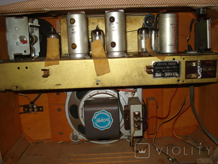 Німецький портативний переносний ламповий радіоприймач Akkord Offenbach NB5, фото №10