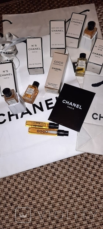 VTG Chanel Perfume Tester Set No. 5 BOIS DES ILES No. 22 Samples Snap Bag  case