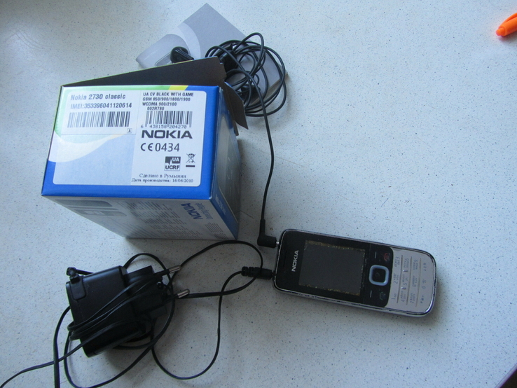 Телефон "NOKIA". Наушники + зарядное устройство, фото №4