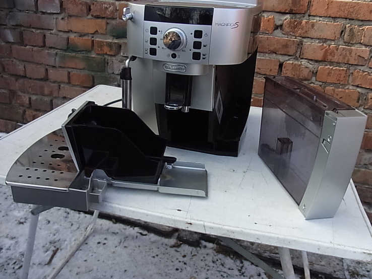 Кавомашина DELONGHI MAGNIFICA ECAM 22.110,SB з Німеччини, photo number 7