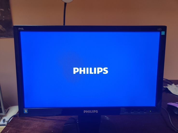 Монитор 19 дюймов Philips E-line 191EL 1SB, фото №4