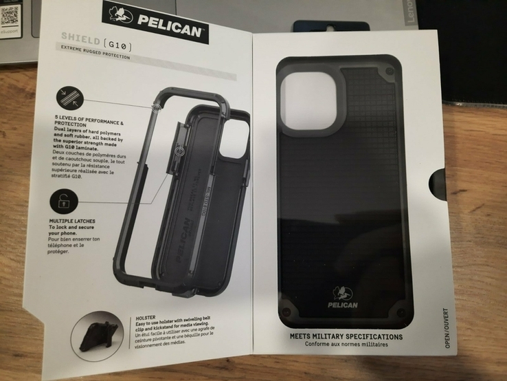 Карбоновый чехол Pelican Shield Case для iPhone 12 Pro Max, фото №3