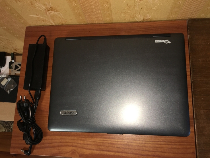 Ноутбук Acer 5620Z C2D T5759/3gb/80gb/Intel 965