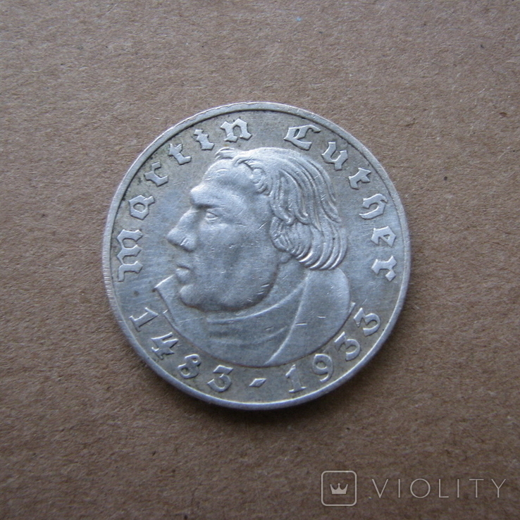 2 марки 1933 А, фото №2