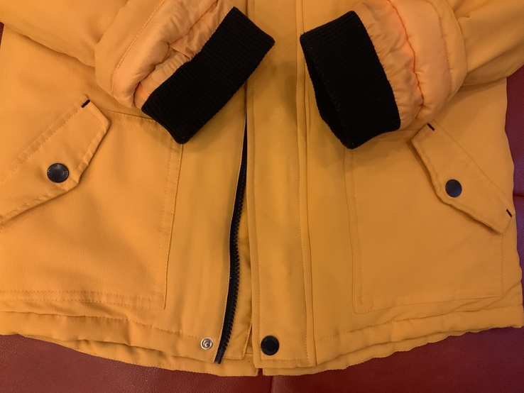 Куртка Mothercare, ярко-желтая, капюшон мех, р.140, фото №3