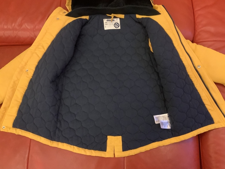 Куртка Mothercare, ярко-желтая, капюшон мех, р.140, фото №4