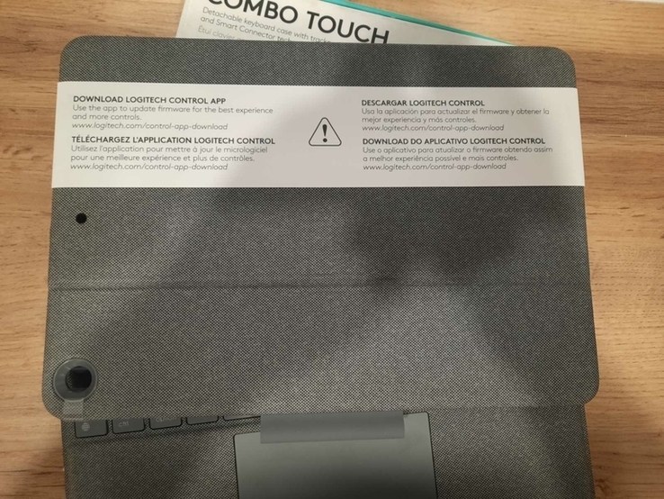 Чехол клавиатура Logitech Combo Touch для iPad 7-го поколения, photo number 6