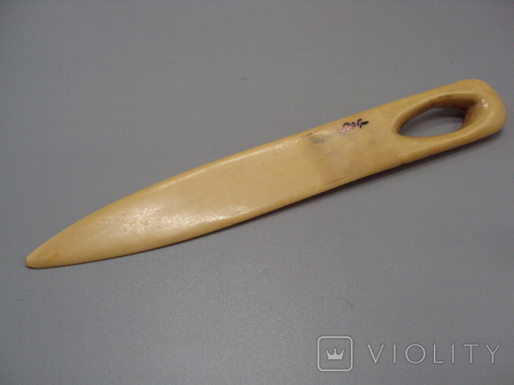 Knife for letters and paper, pattern, berries and leaves, plastic, length 21.8 cm, photo number 9