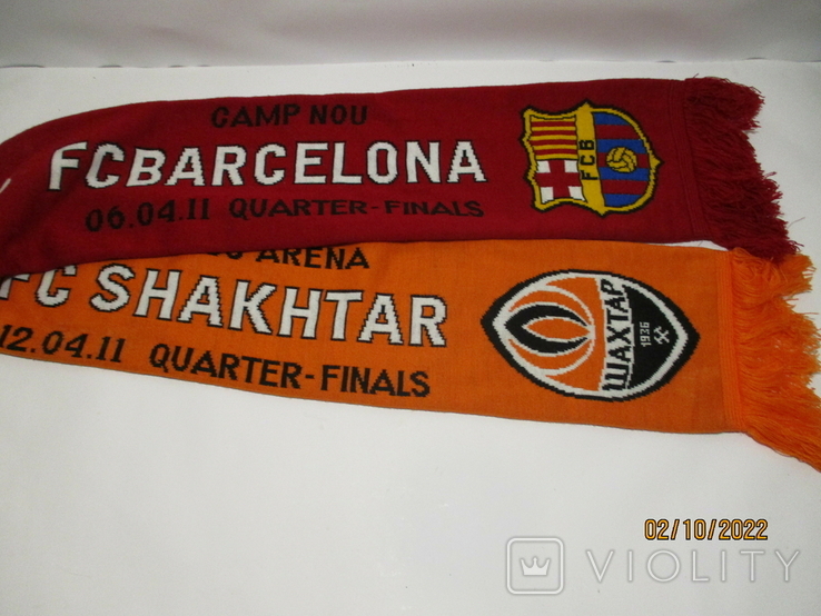 Football fan's scarf.Shakhtar-Barcelona 2011 match, photo number 3