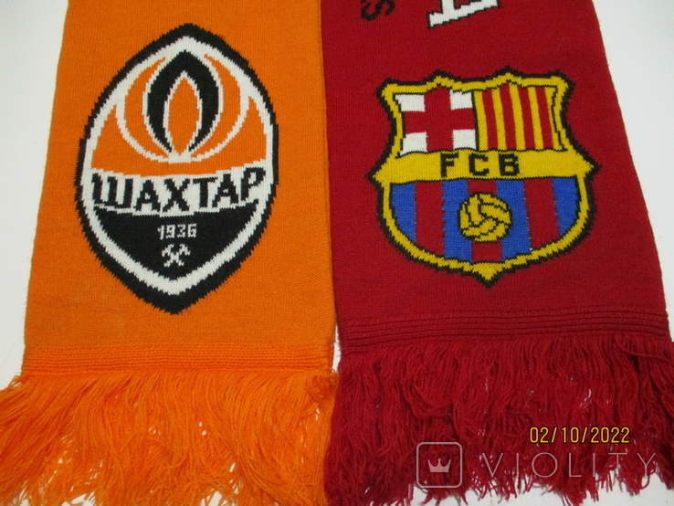 Football fan's scarf.Shakhtar-Barcelona 2011 match, photo number 7