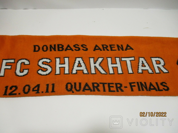 Football fan's scarf.Shakhtar-Barcelona 2011 match, photo number 8