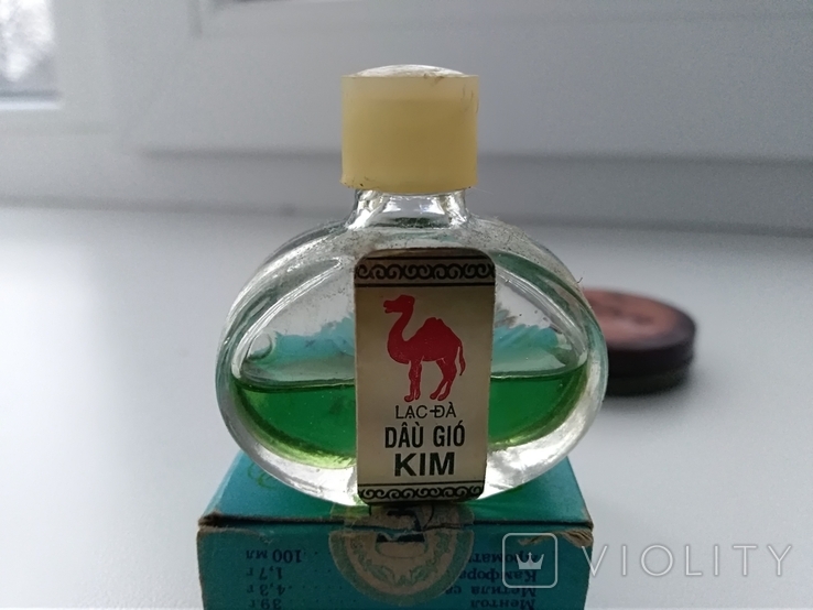 Бальзам КIM Вьетнам 1990 год оригинал пол бутылочки., фото №2