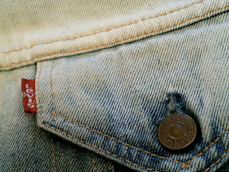Levis - фирменная джинс куртка разм.L, photo number 7