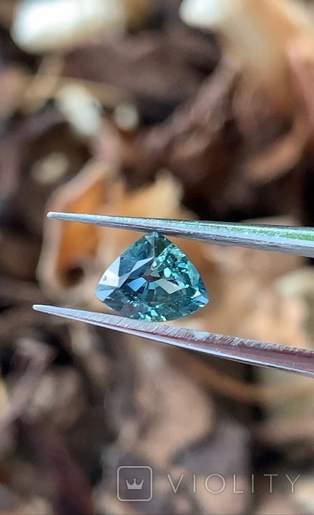 Природный Сапфир сине-зеленого цвета 0,81 ct!