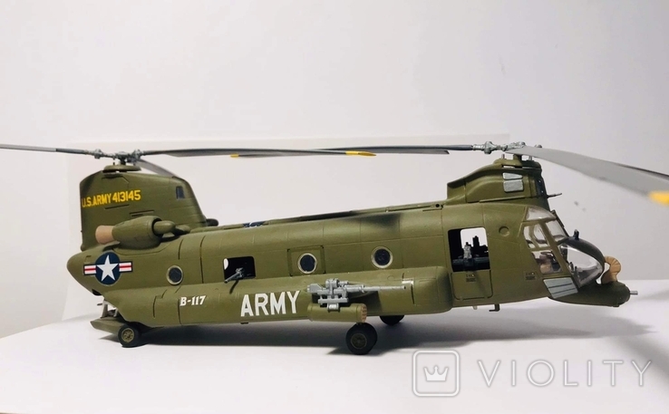 Сборная модель Italeri ACH-47 Chinook, фото №4