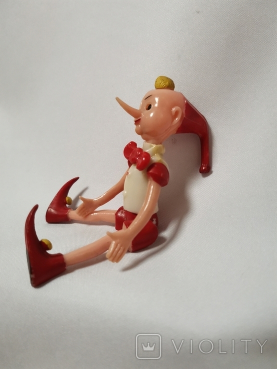 Іграшка СРСР Піноккіо колючий пластик 15 см на гумках, фото №2