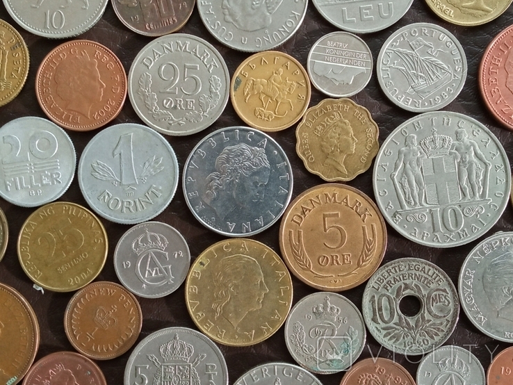 Монети країн світу 50 шт. 2, фото №3