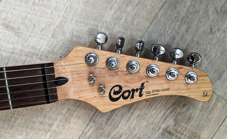 Комплект Электрогитара CORT , гитарный комбик, чехол для гитары, кабель, photo number 7