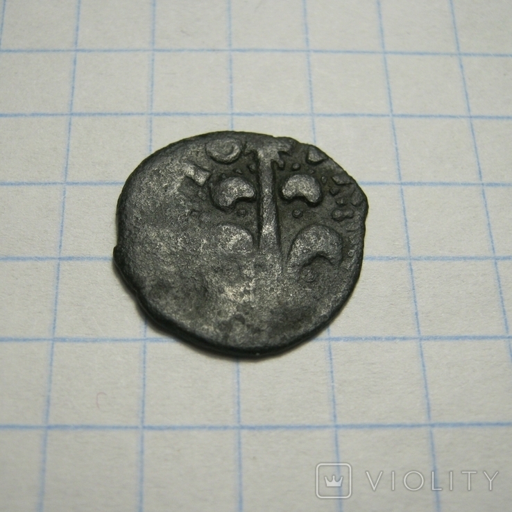 Середньовічна монета.