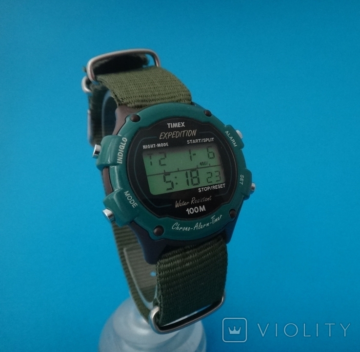 Часы "Timex EXPEDITION Water Resistent 100M"