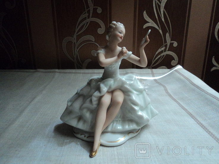 Балерина с зеркалом, Валлендорф