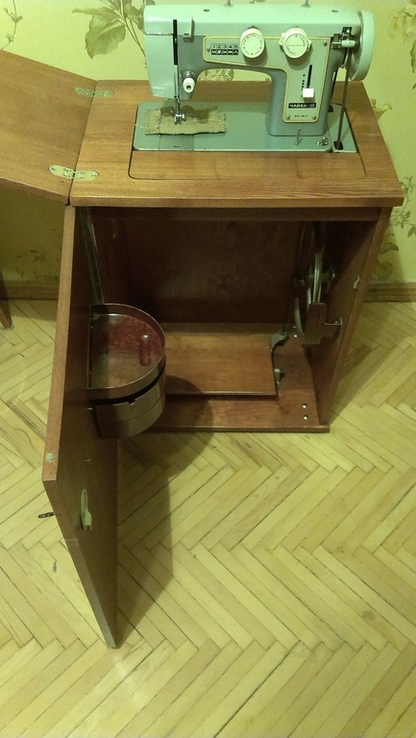 Швейная машинка "Чайка-ІІІ", класс 116-2 полный комплект, фото №4