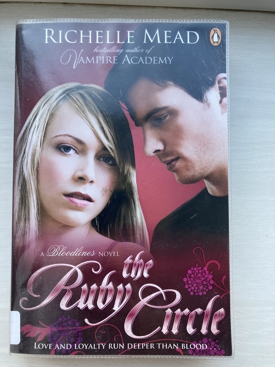 На английском. The Ruby Circle. Richelle Mead., photo number 2