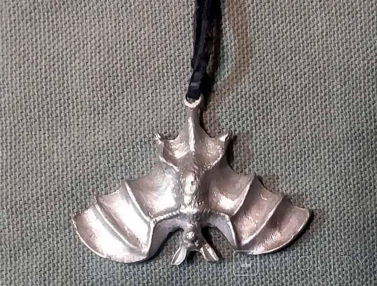 Bat Pendant on Leather Cord Vintage, photo number 2