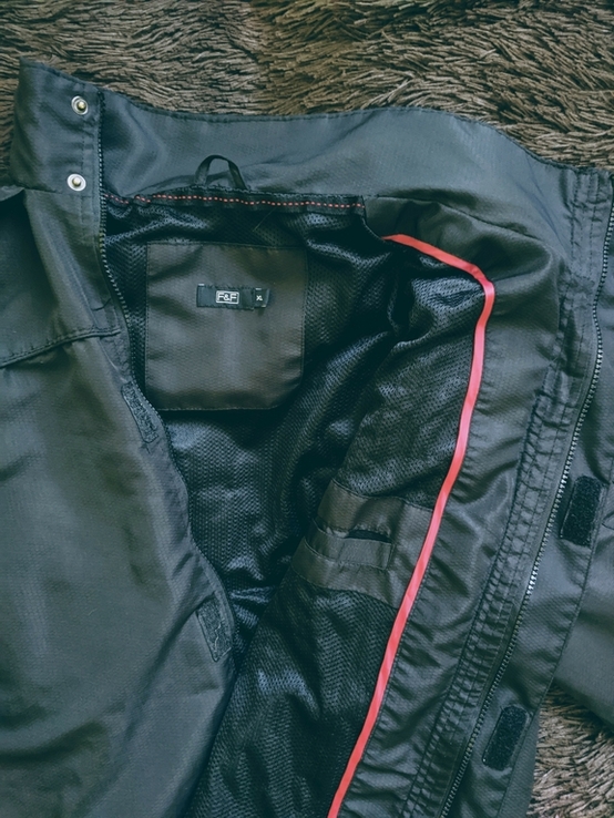 Чёрная куртка ветровка с переливом FF, фото №3
