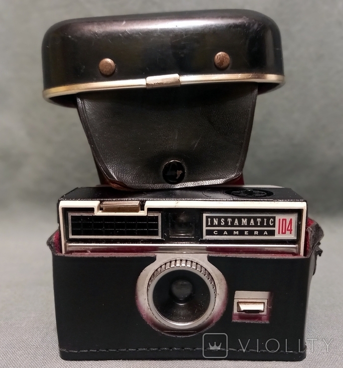 Kodak Instamatic 104 Antique Camera, photo number 2