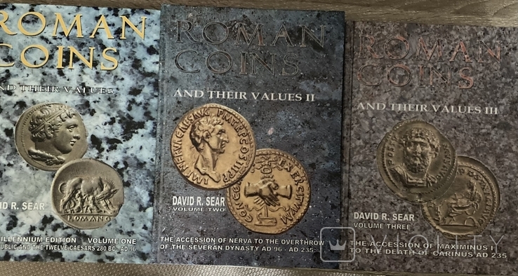 Каталог монет древнього Риму (трьохтомник)