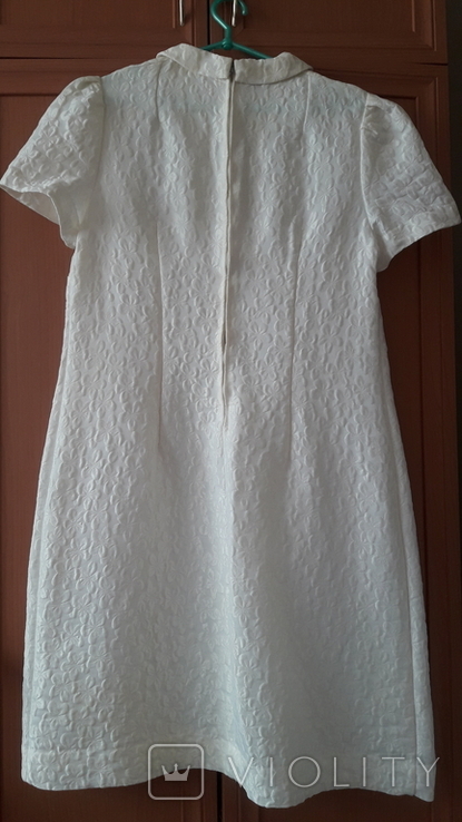Винтажное белое платье ГДР, тиснёный сияющий кремплен, мода 70-х, фото №6