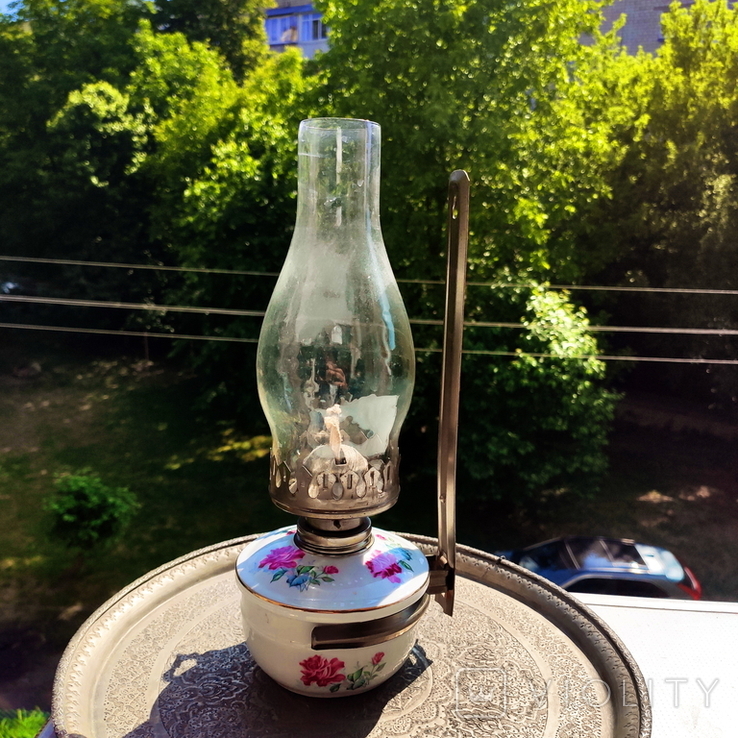 Керосиновая или масляная лампа 32 см - фарфор - винтаж из италии