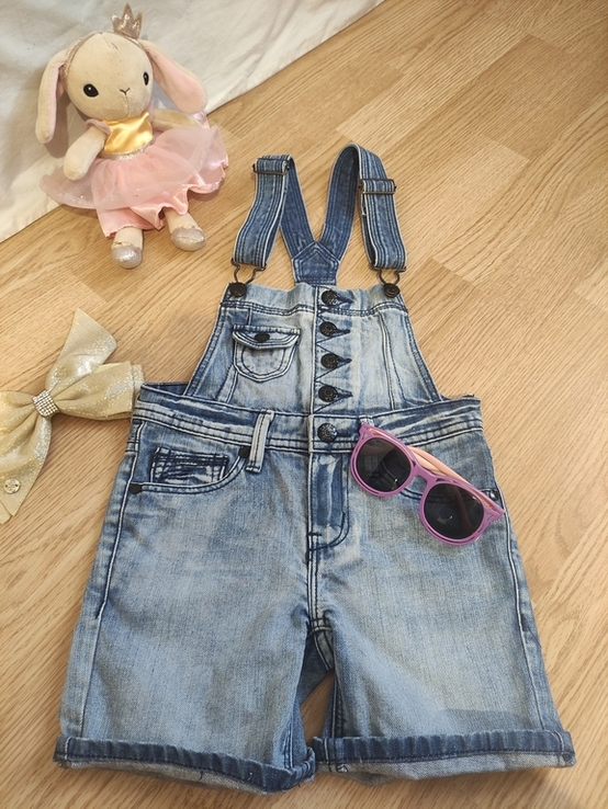 Стильний джинсовий комбінезон шортами, фото №2