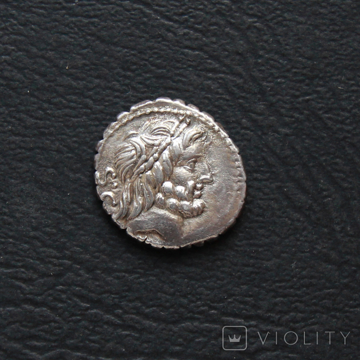 Денарий Антоний Бальбус 83-82 год до н э. Серебро 3.94г