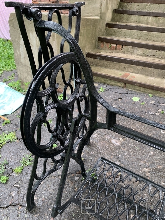 Sewing machine bed with wheel, photo number 4