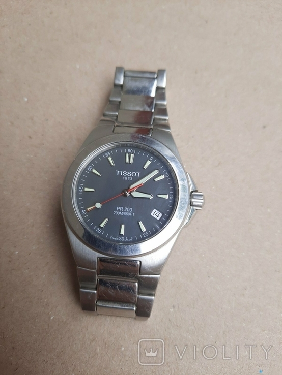 Годинник Tissot, кварц, на ходу.