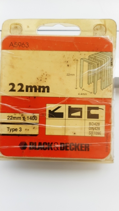 Скоби BLACK"DECKER (Німеччина) 22x6.3мм 1уп.1400шт.для пневмостеплера. Лот3., numer zdjęcia 2