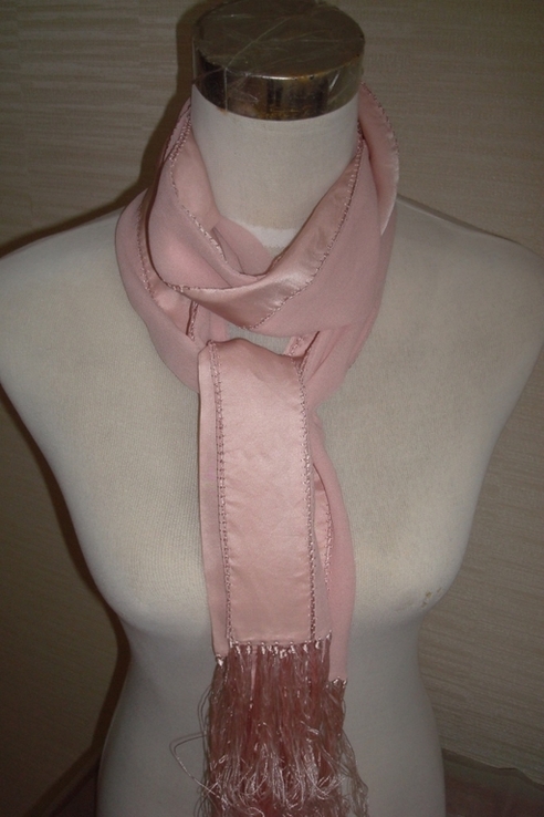  Красивый женский шифоновый легкий шарф нежного розового цвета в мережку, фото №3