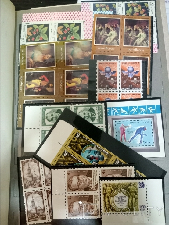 Альбом с марками разное 1982 квартблоки(93шт)/ единичные марки(96шт)/блоки(26шт), фото №4