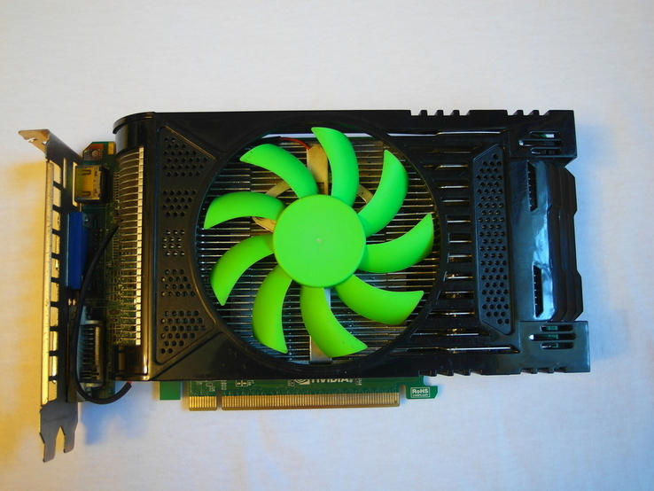 Видеокарта на 1 GB GeForce GTX 550Ti шина 192 бит/GDDR5/ Не рабочая, photo number 2