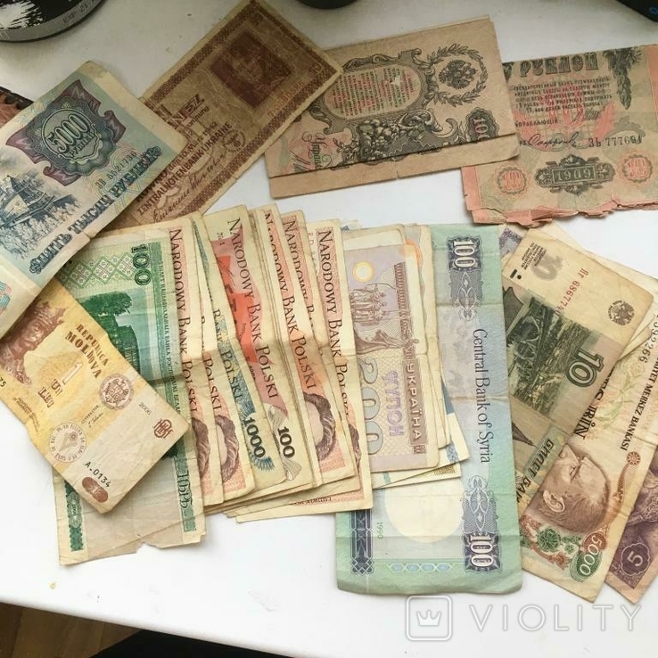 Bonds, banknotes, banknotes, photo number 8