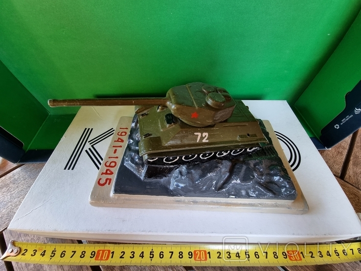 Tank T-34 USSR, photo number 3