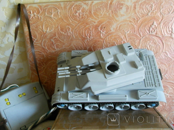 Игрушка 1980-х, танк-зенитка " Шилка",на управлении., фото №8