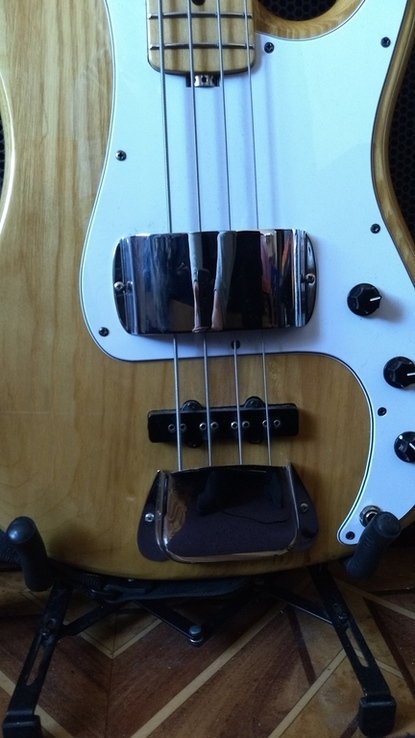 Бас гитара Fender precision bass 70 ASh, фото №4