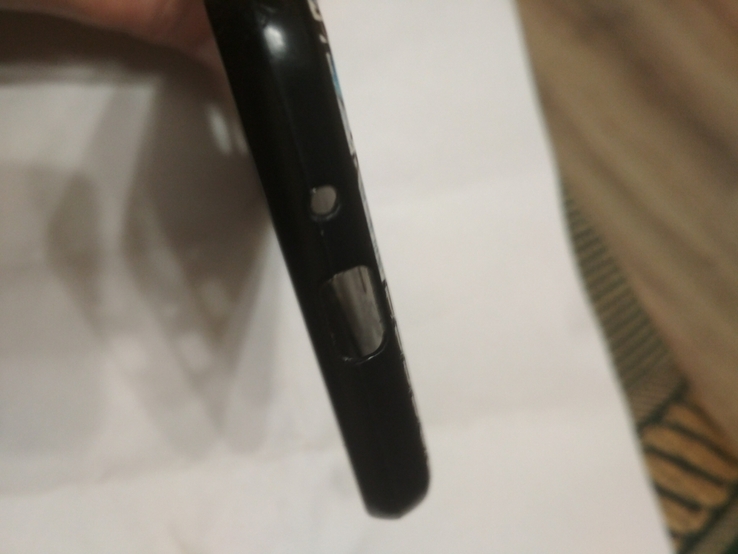 Чехол (бампер) на Xiaomi Redmi 6A, б/у, состояние хорошее, фото №7
