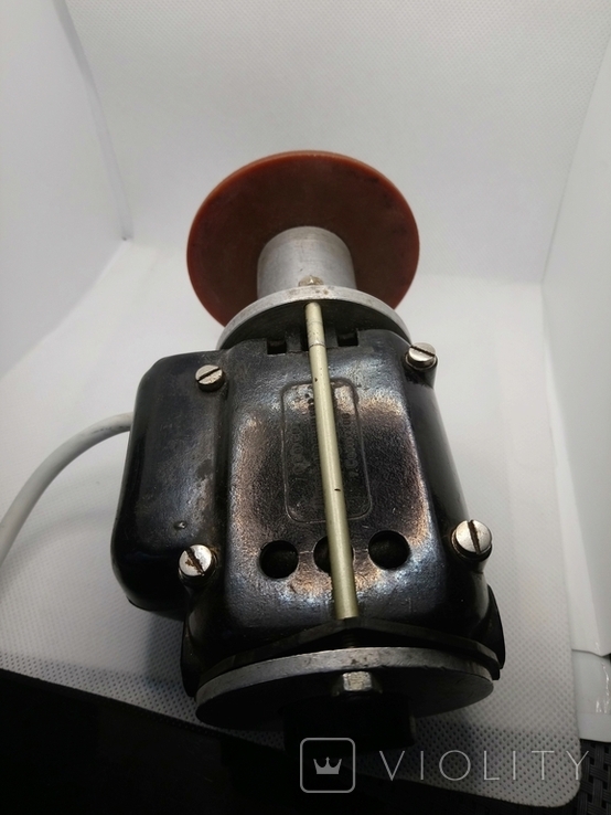Электродвигатель от часовой мойки, фото №3