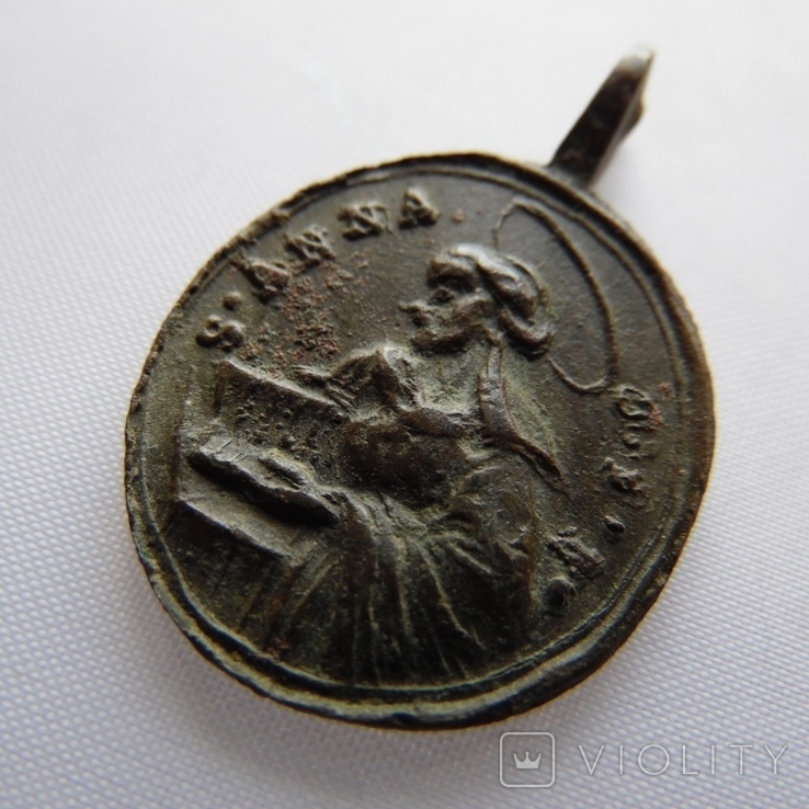 Старинный религиозный медальон св.Анна, фото №3