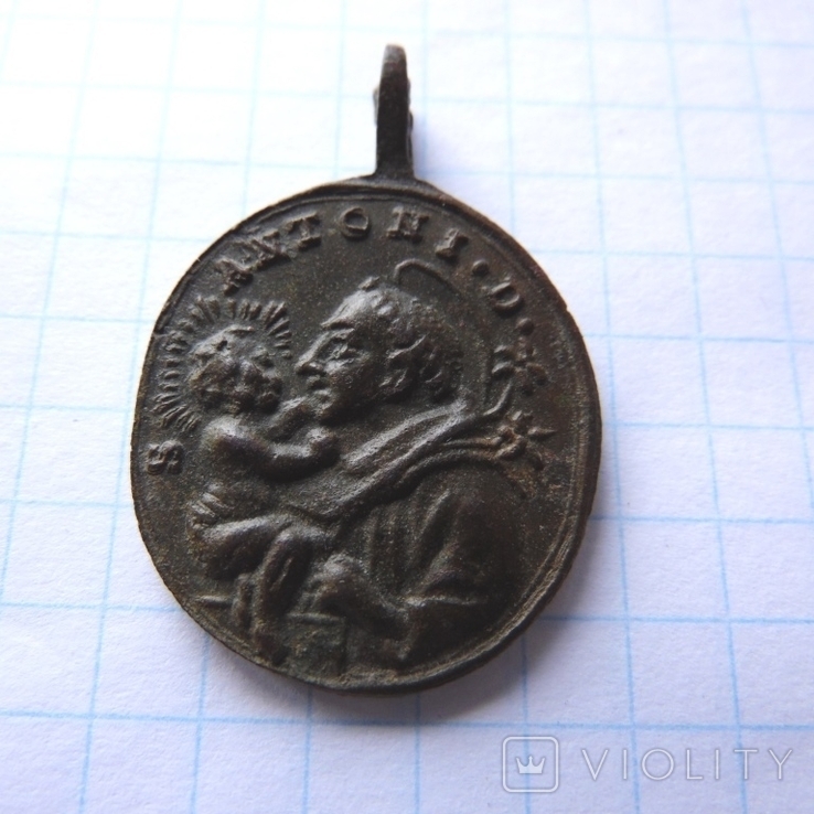 Старинный религиозный медальон св.Анна, фото №7