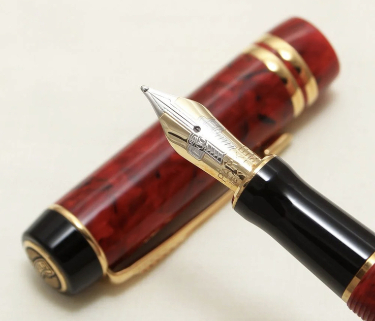 Ручка Паркер Parker Duofold з золотим пером, numer zdjęcia 2